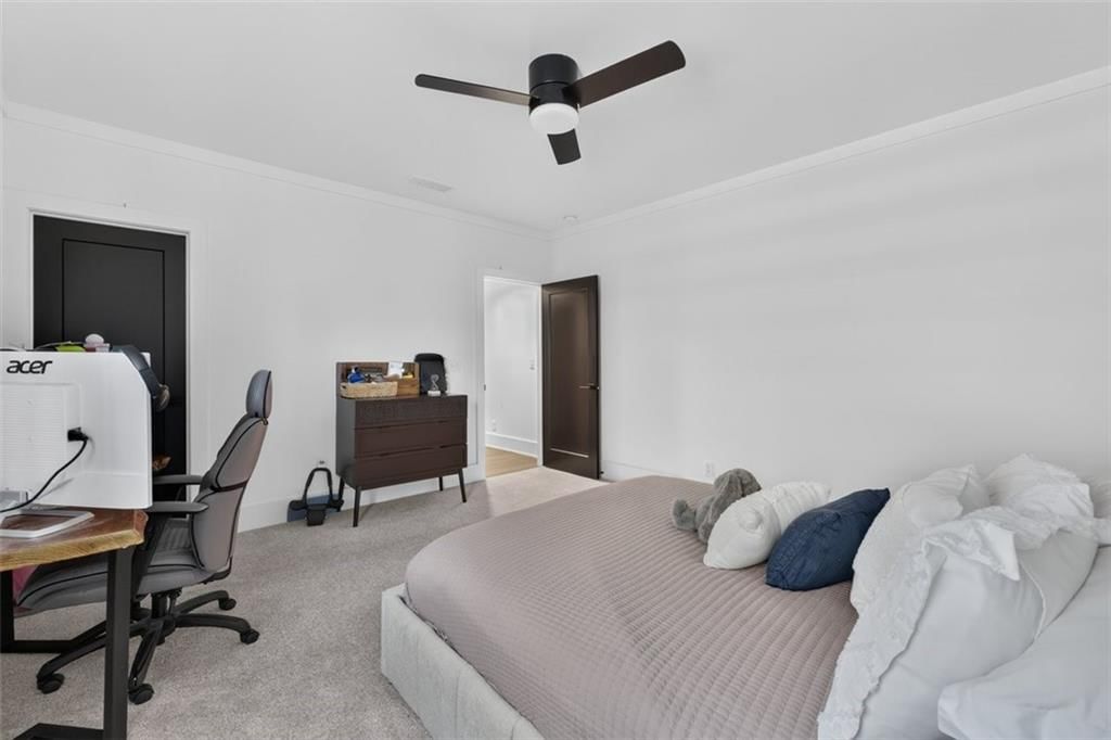 17401 Oakshire Street — photo 40