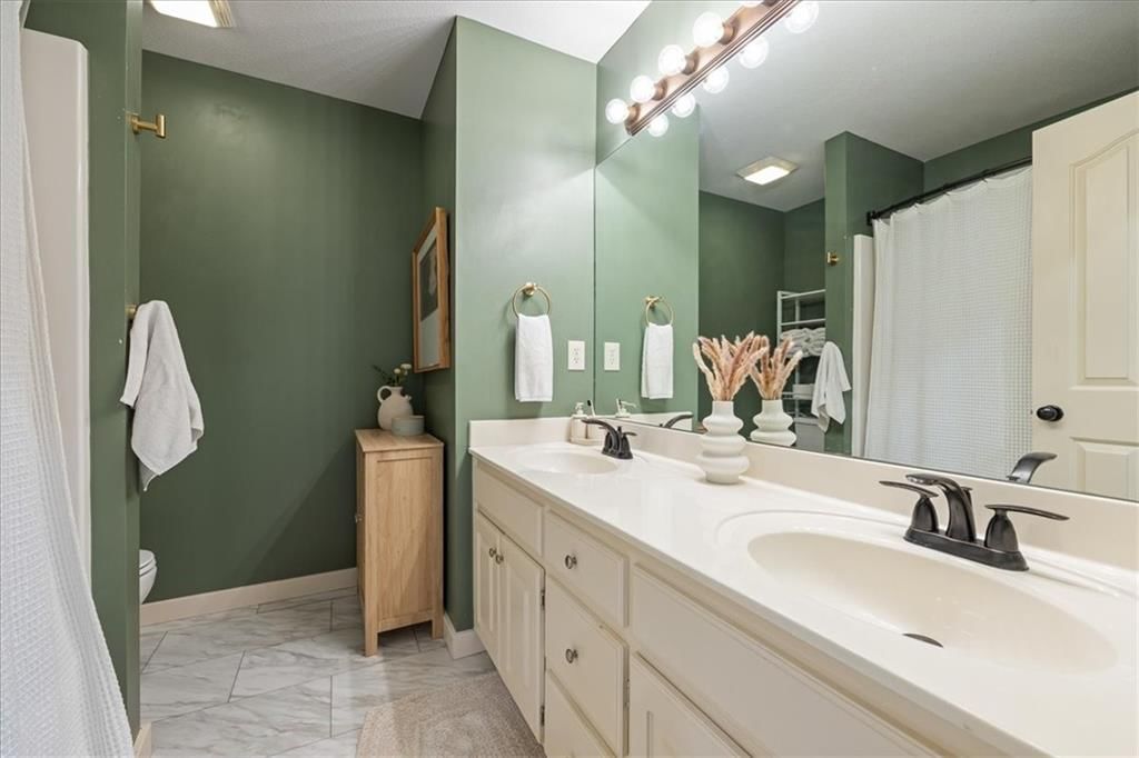 2220 Hawk View Road — photo 24