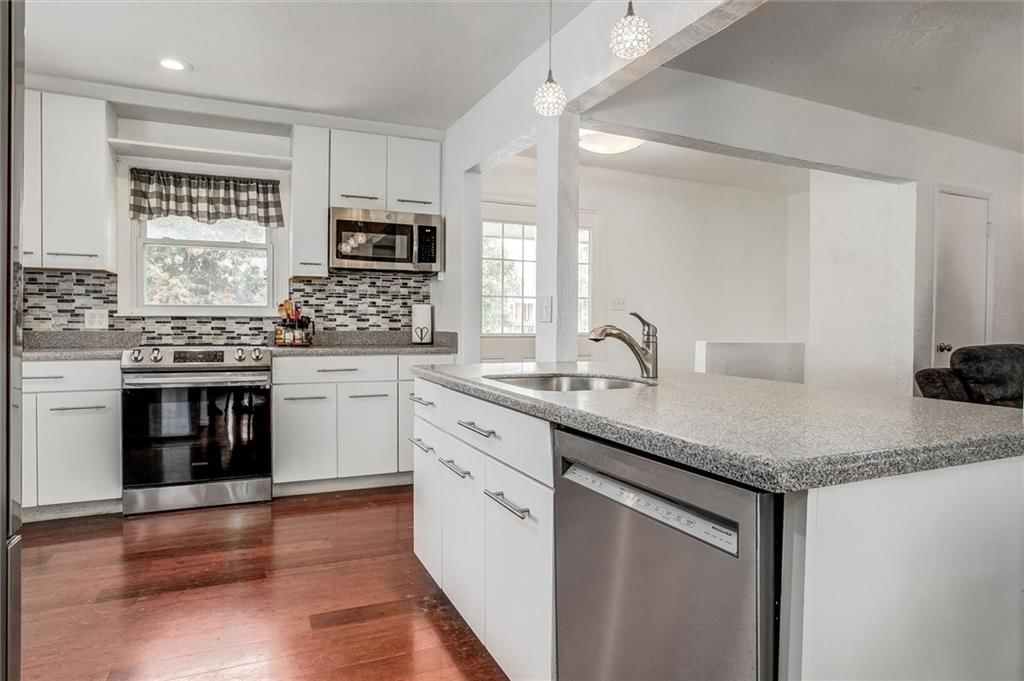 3800 NE Carriage Street — photo 12