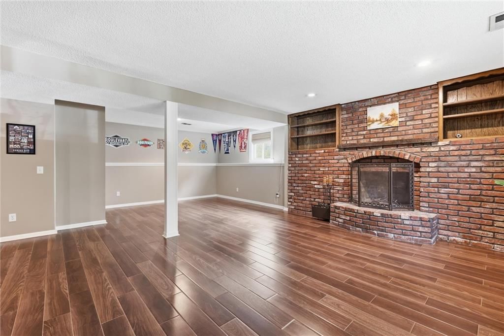 573 E 126th Terrace — photo 30