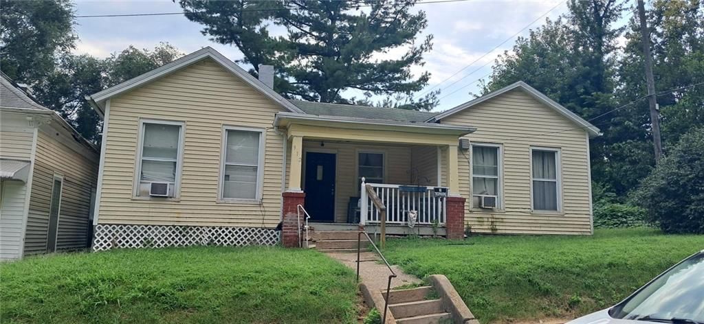 912 Ridenbaugh Street — photo 1