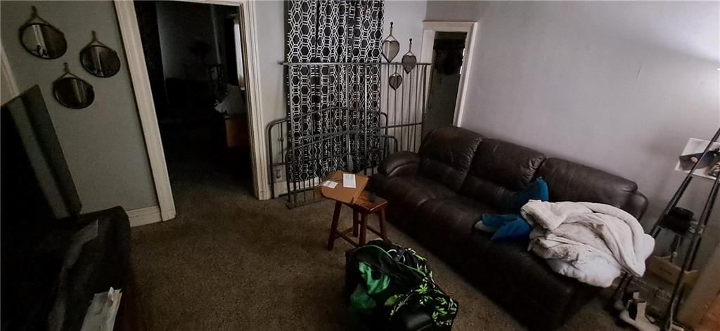 912 Ridenbaugh Street — photo 2