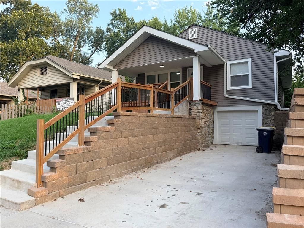 1849 E 68TH Terrace — photo 10