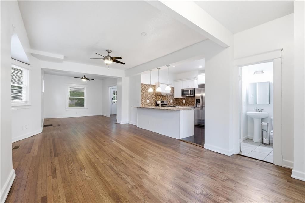 2629 Campbell Street — photo 8