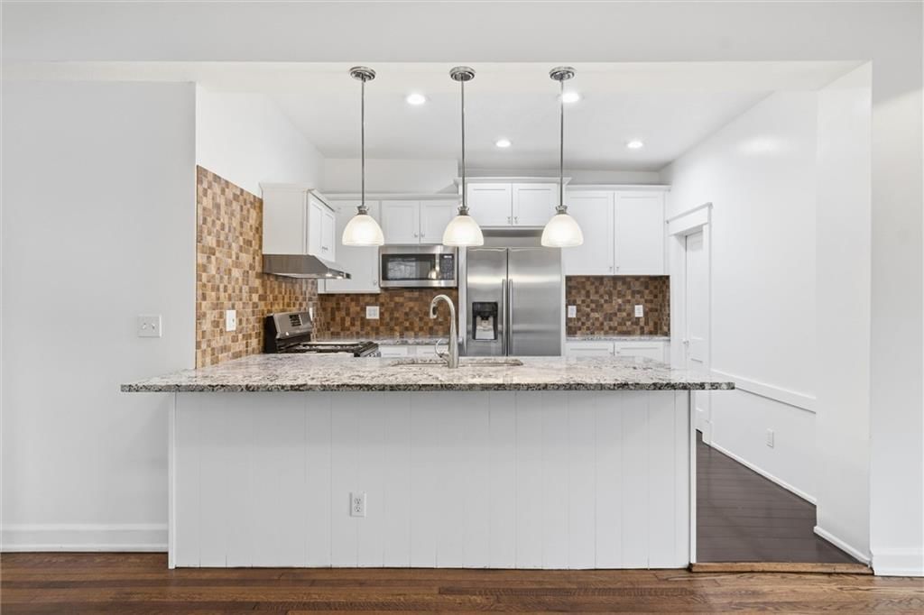 2629 Campbell Street — photo 10