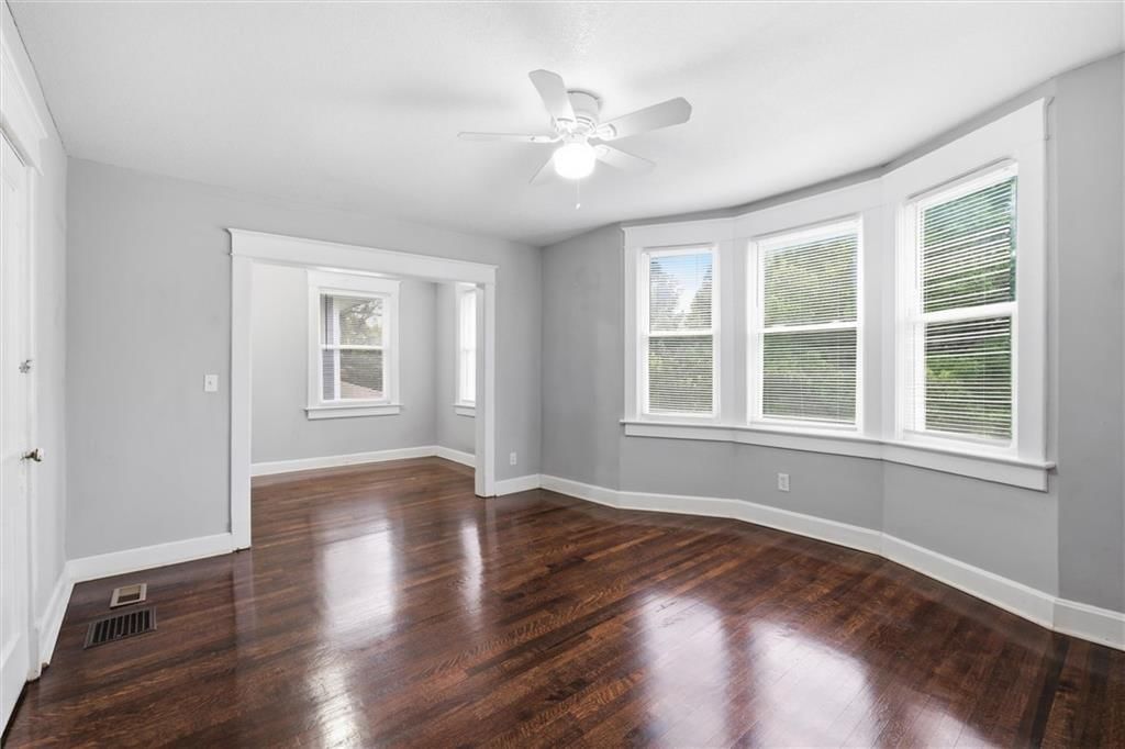 2629 Campbell Street — photo 15