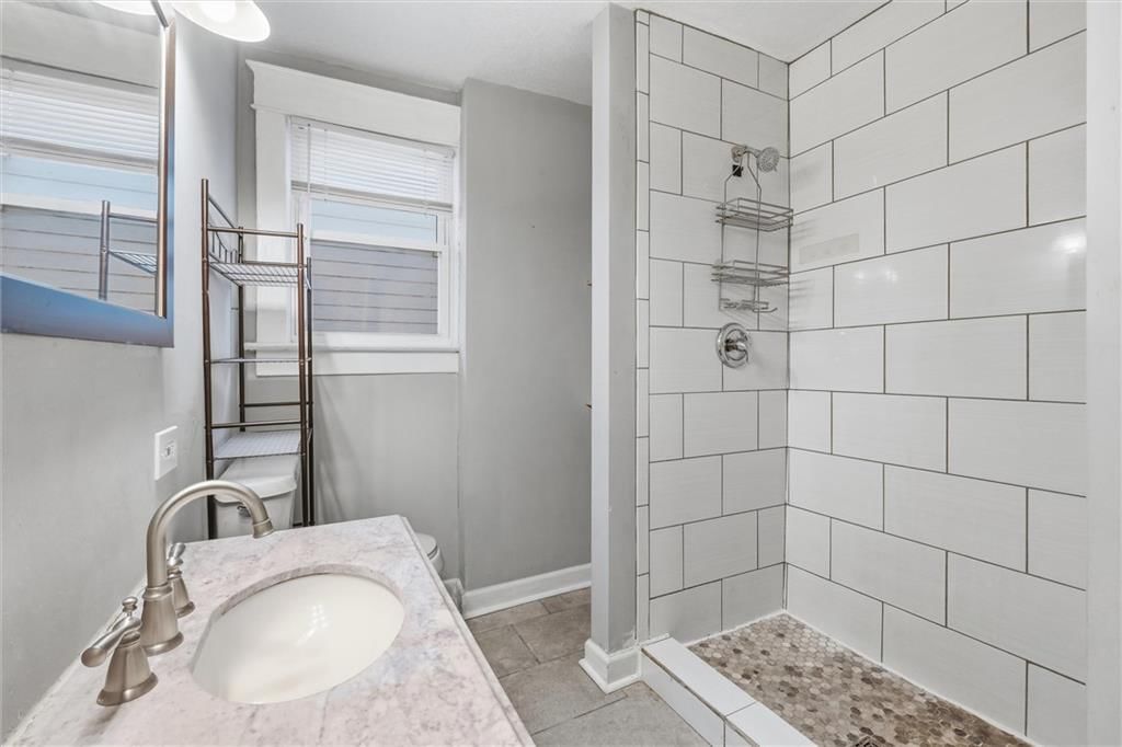 2629 Campbell Street — photo 19