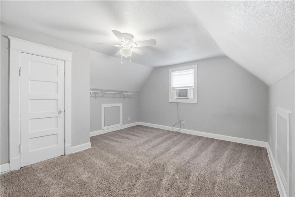 2629 Campbell Street — photo 23