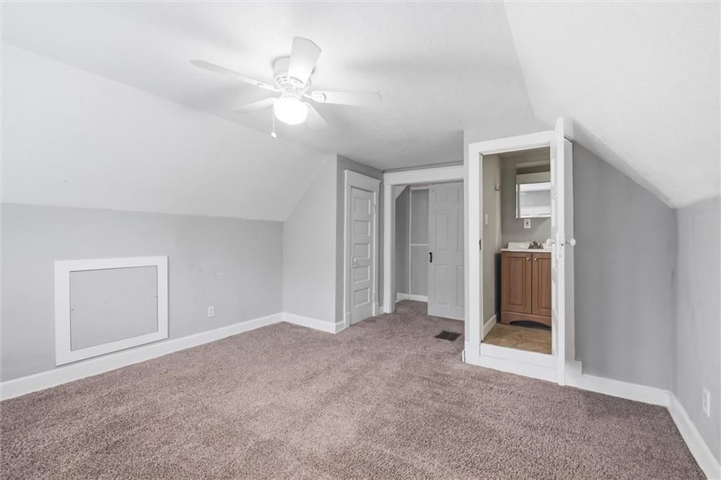 2629 Campbell Street — photo 26