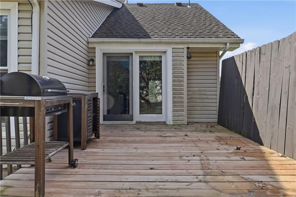 1128 NE Columbus Street — photo 37