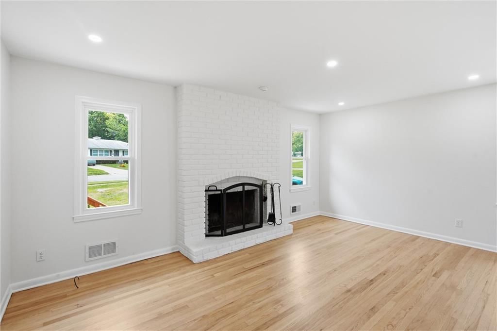 9050 E 84th Street — photo 10