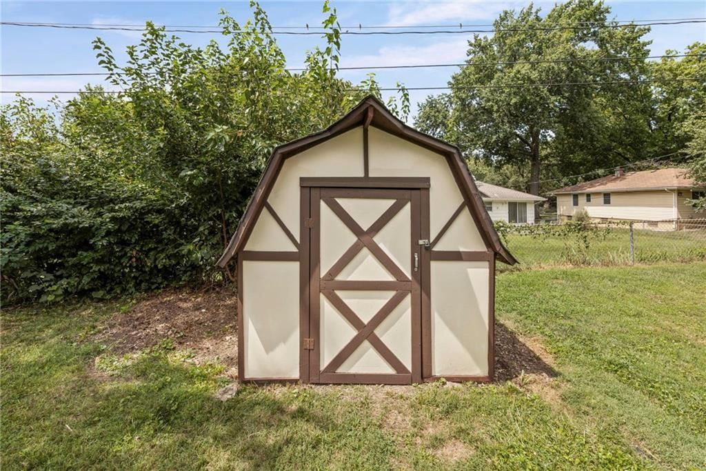 3408 S Phelps Road — photo 39