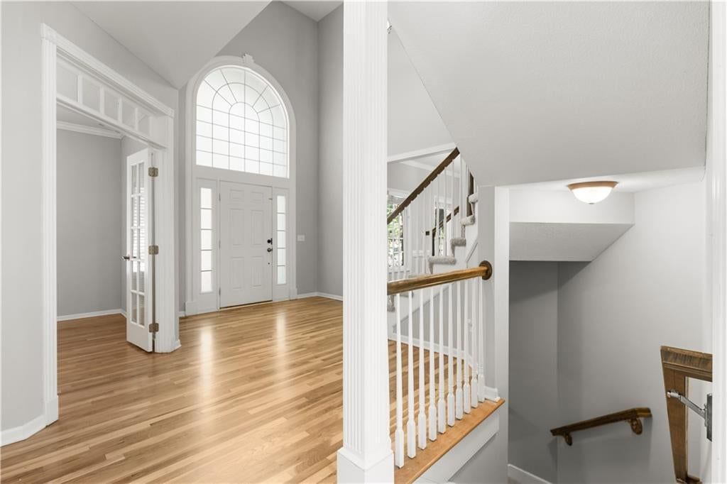 9233 W 143rd Terrace — photo 3