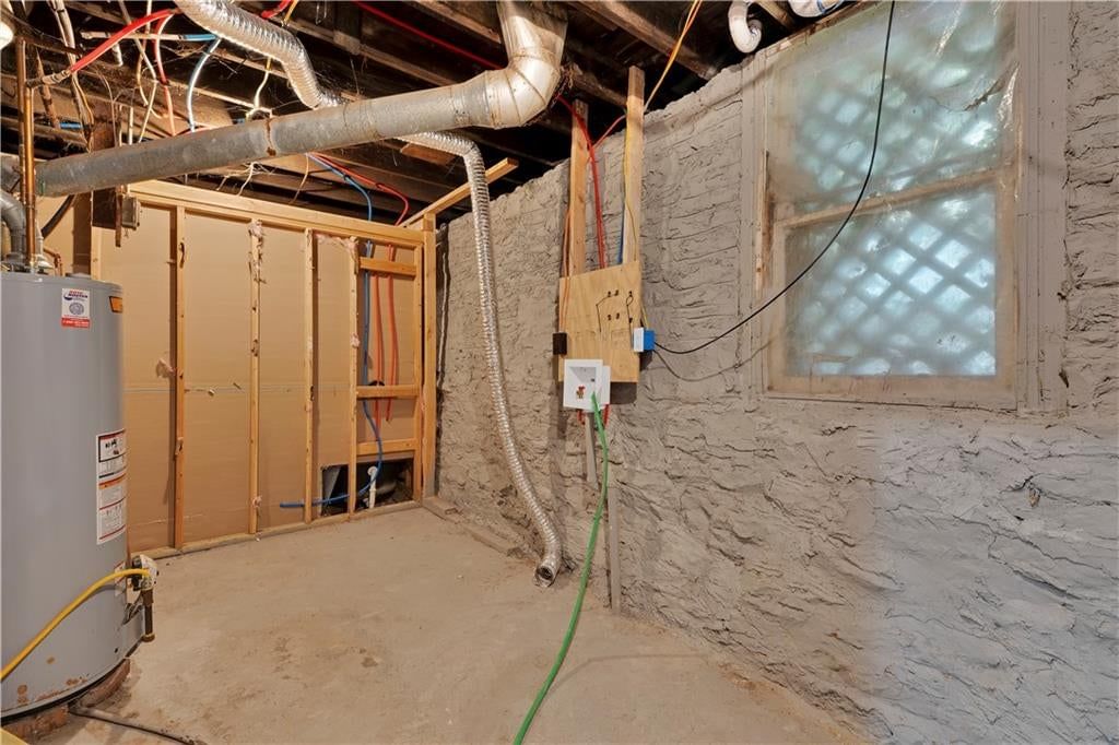 2425 Jackson Avenue — photo 15