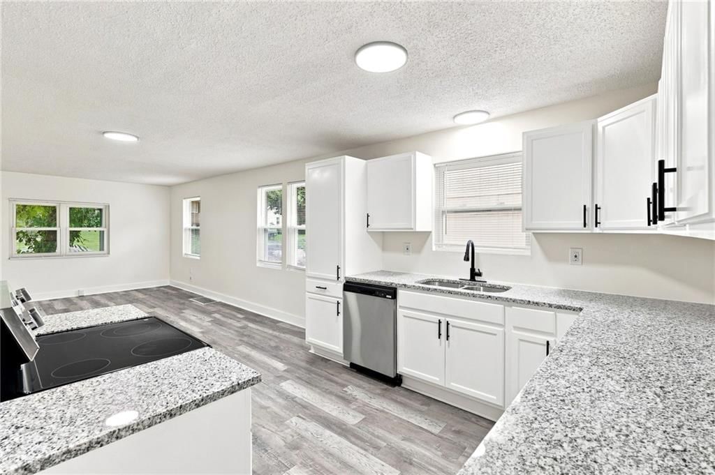 915 Madison Street — photo 10