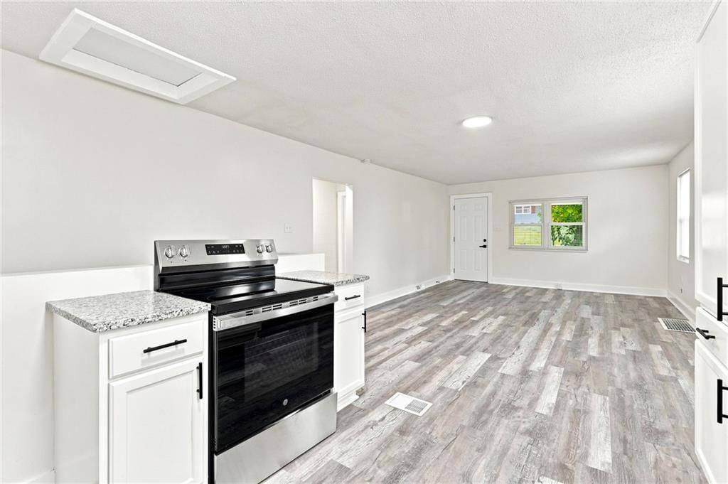915 Madison Street — photo 12