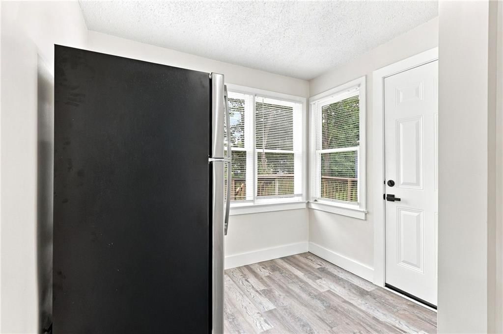 915 Madison Street — photo 13