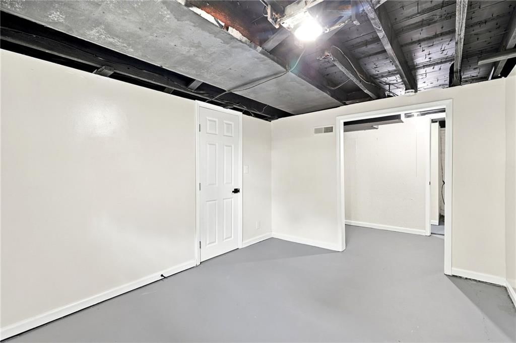 915 Madison Street — photo 22