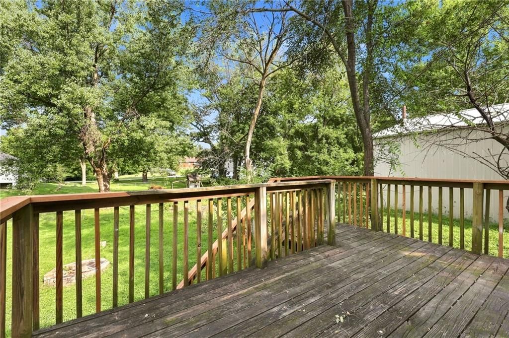 915 Madison Street — photo 28