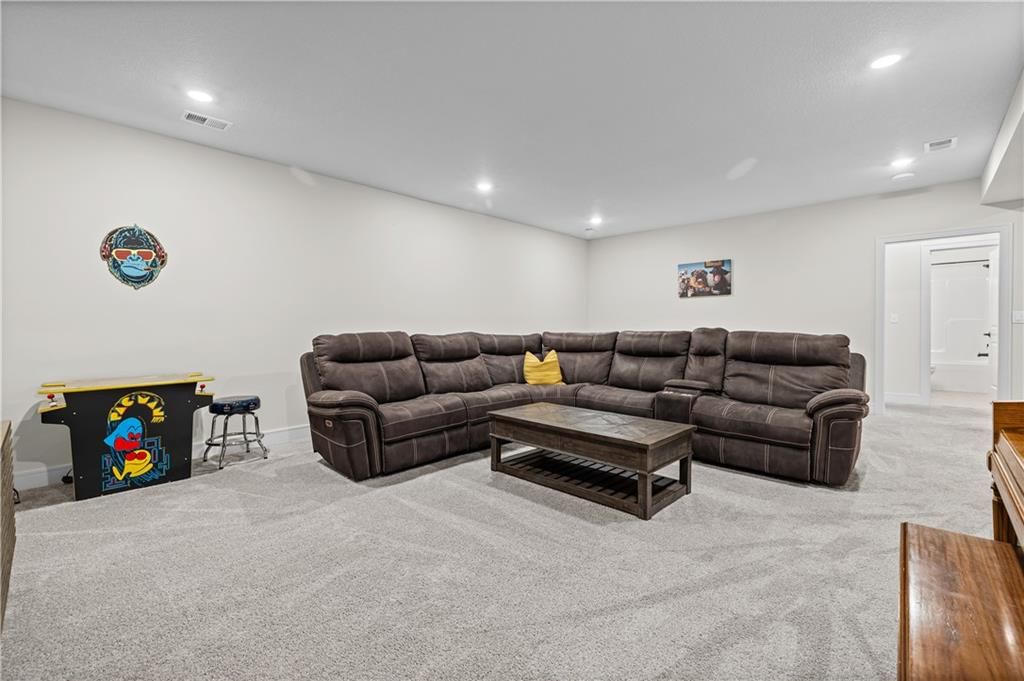 14178 S Pickering Street — photo 35