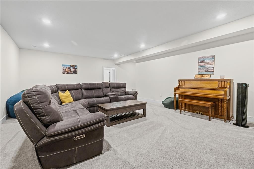 14178 S Pickering Street — photo 36