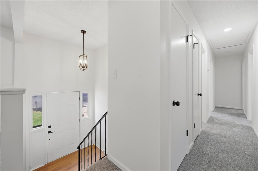 8815 N Grand Avenue — photo 11