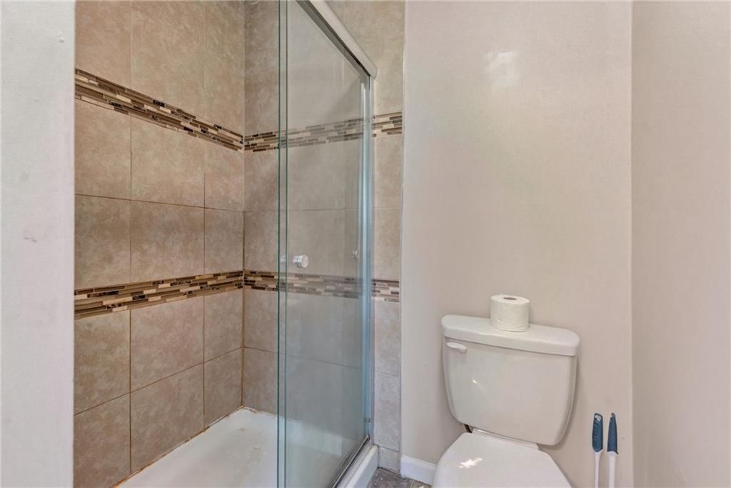 7904 E 87th Street — photo 22