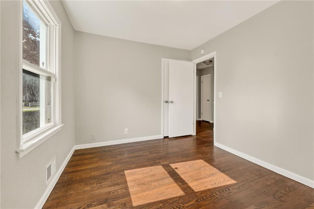 7904 E 87th Street — photo 24