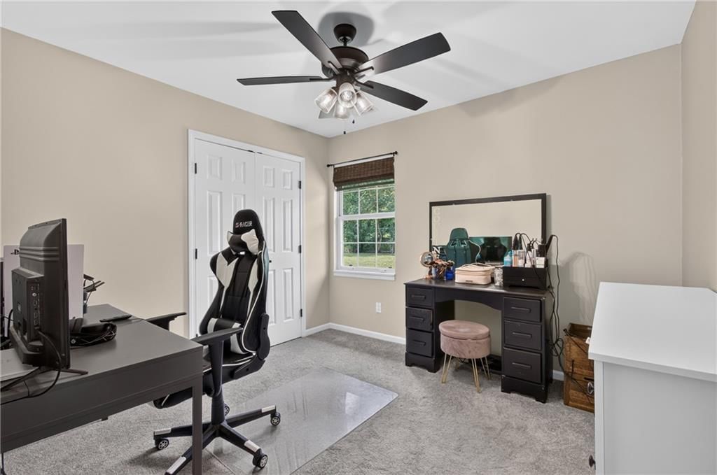 424 N Armstrong Street — photo 26