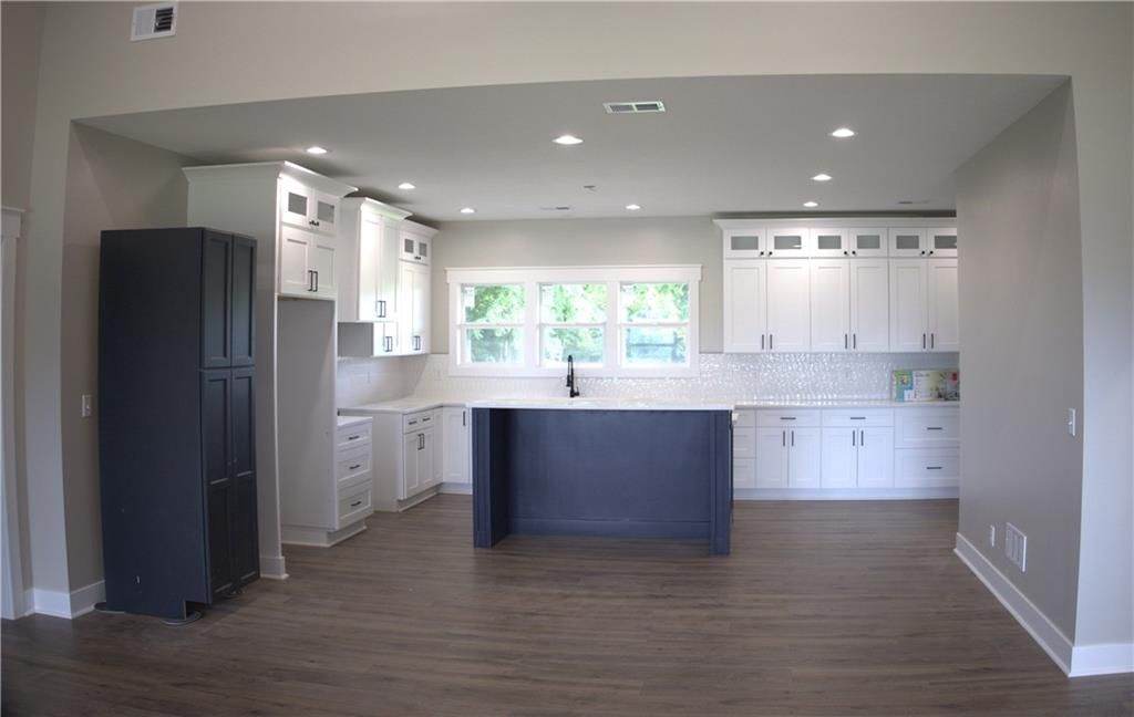 121 Elm Drive — photo 13