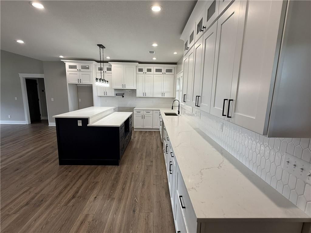 121 Elm Drive — photo 15
