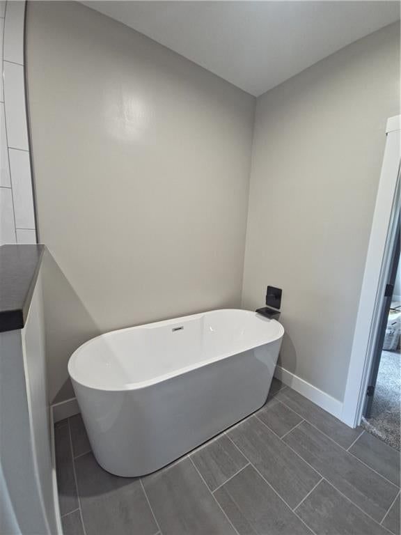 121 Elm Drive — photo 21