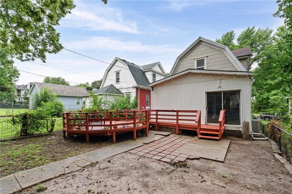 2519 Olive Street — photo 29