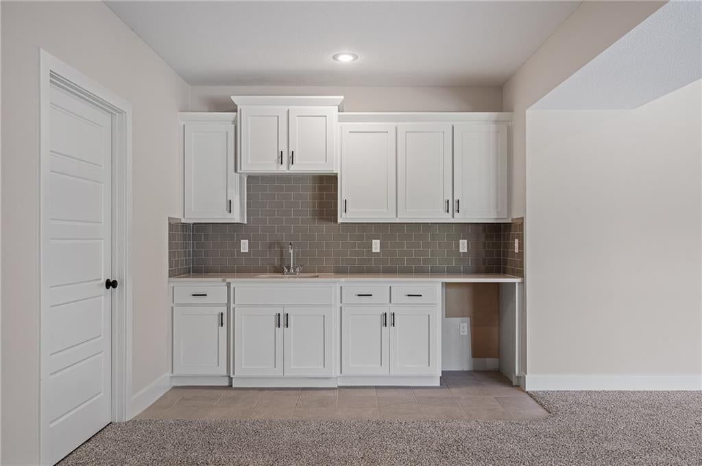 2262 W Wabash Street — photo 38