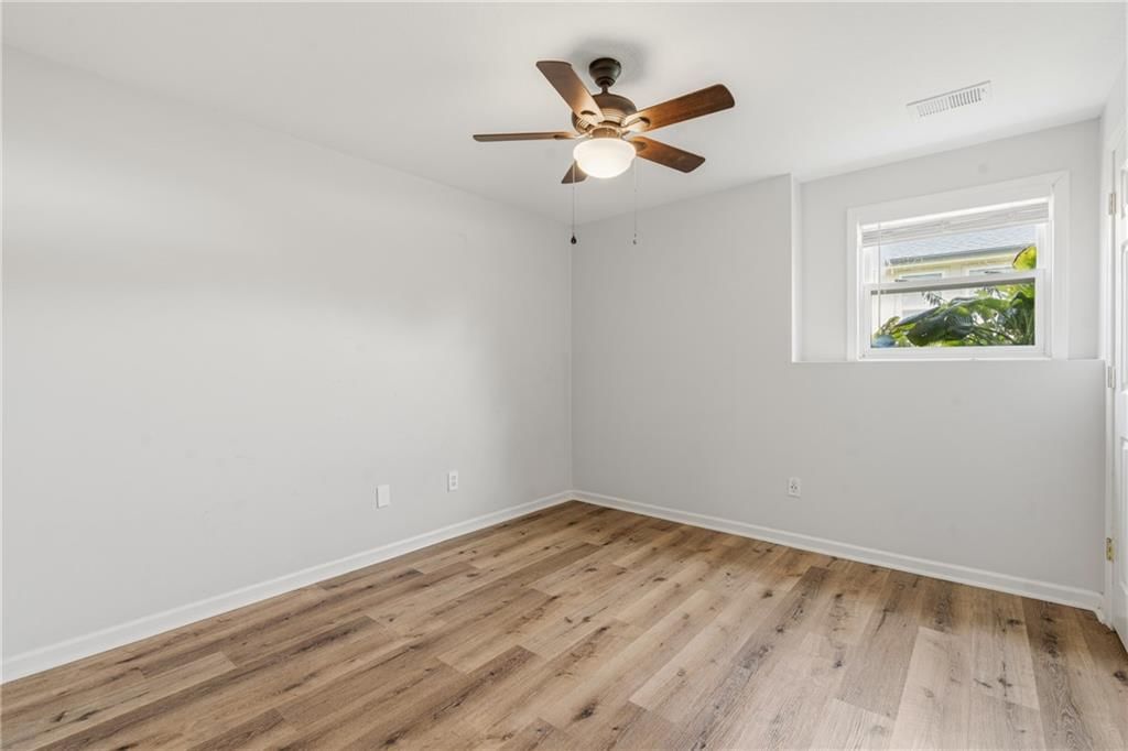 Photo 29 of 35 - 13460 Timber Park Drive, Platte City, MO 64079