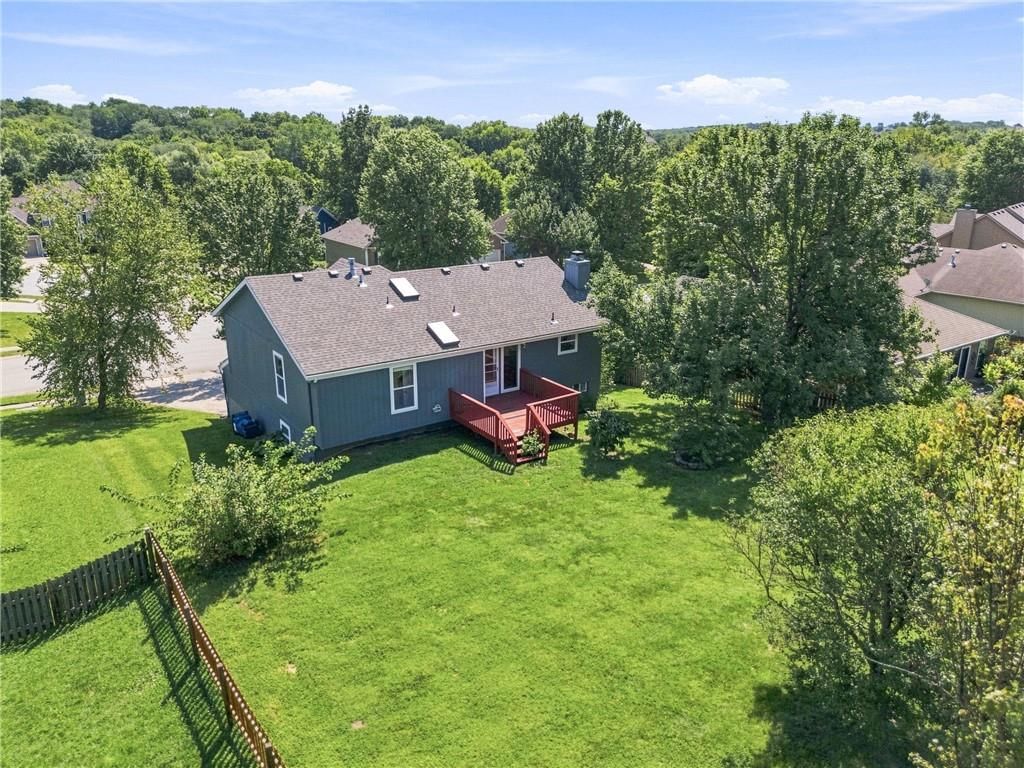 Photo 35 of 35 - 13460 Timber Park Drive, Platte City, MO 64079
