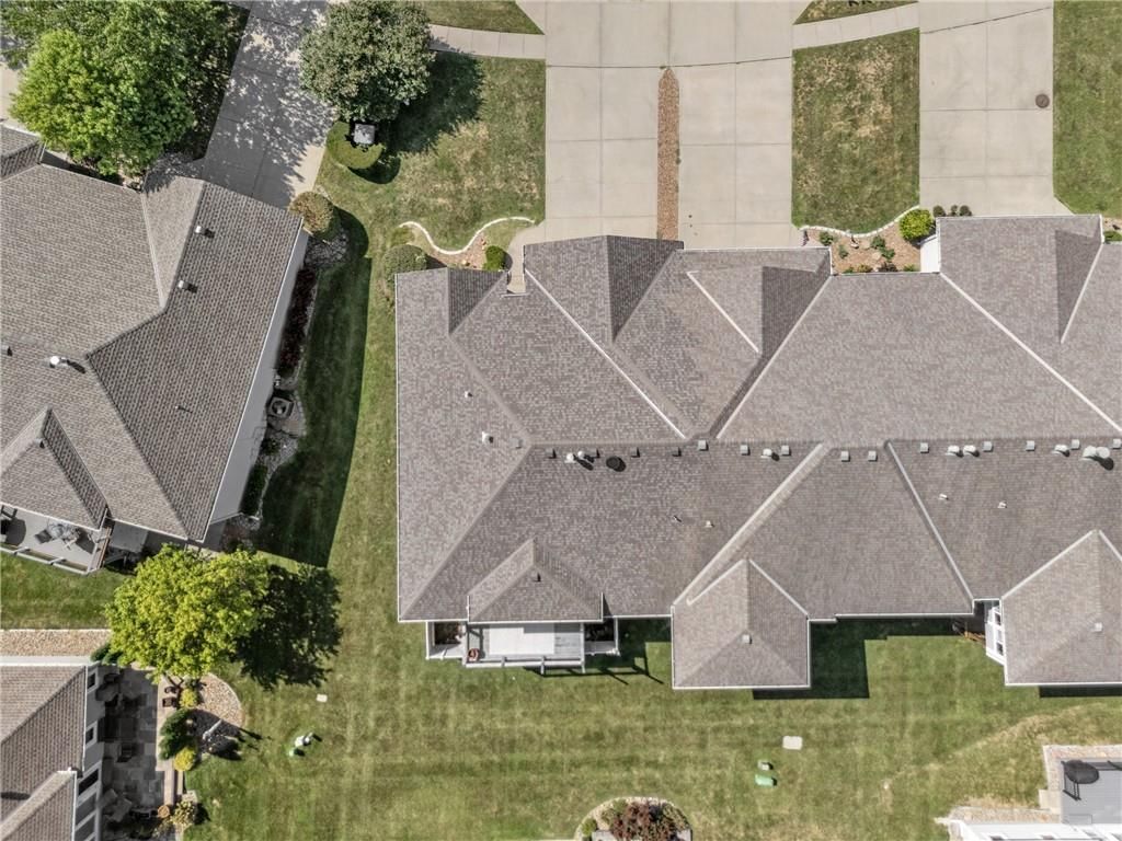 Photo 43 of 43 - 9613 N Locust Drive, Kansas City, MO 64155
