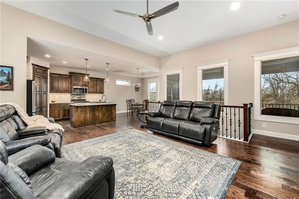 4925 Tallgrass Street — photo 8