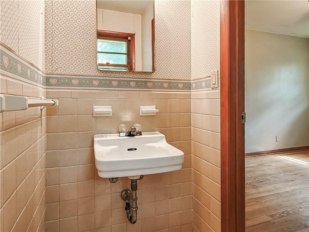 9401 E 81st Terrace — photo 23