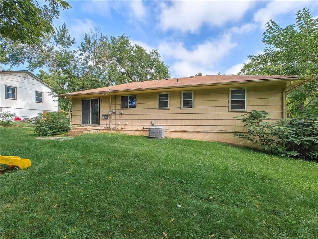 9401 E 81st Terrace — photo 31