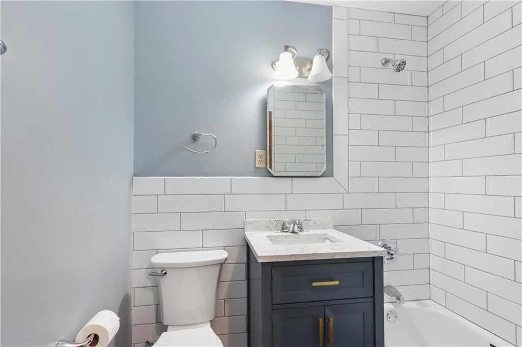 6716 Corrington Avenue — photo 15