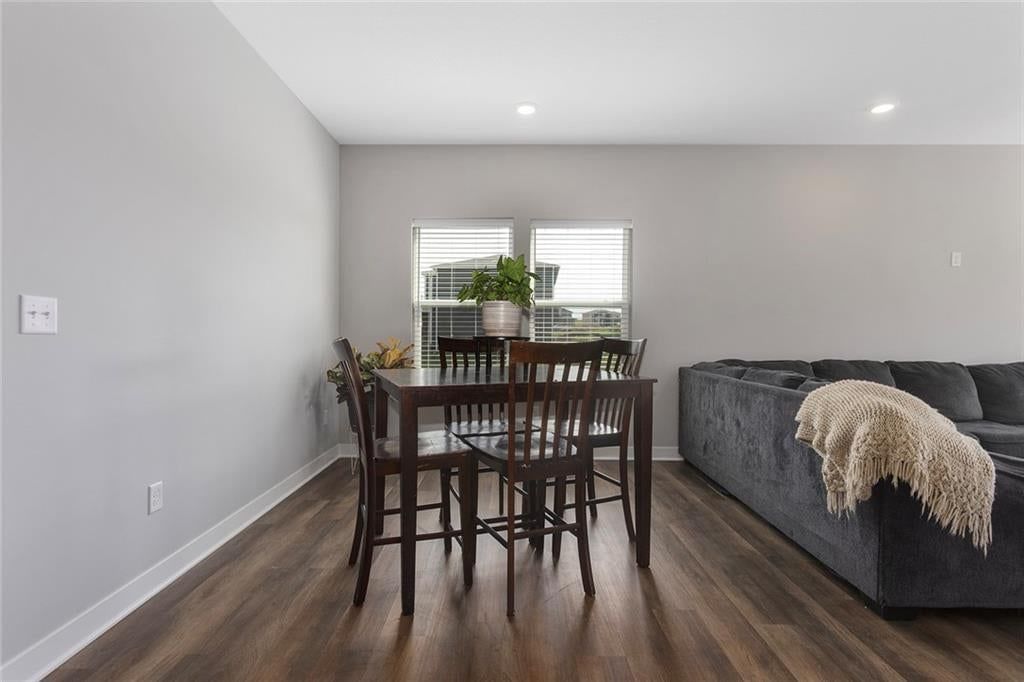10600 N Jefferson Street — photo 9