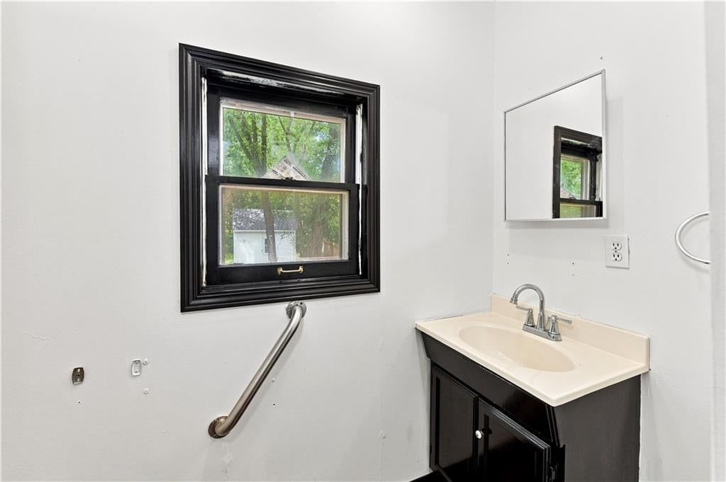 8310 Ottawa Street — photo 12