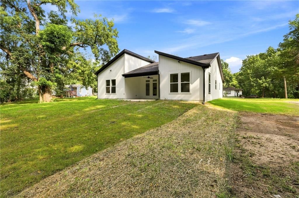 5705 Tauromee Avenue — photo 42