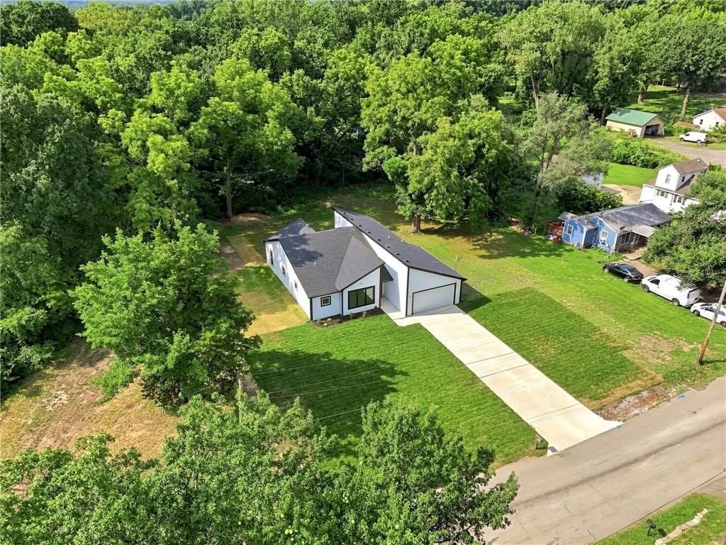 5705 Tauromee Avenue — photo 47