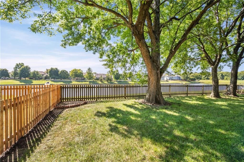 Photo 39 of 43 - 5924 NE Turquoise Drive, Lee's Summit, MO 64064