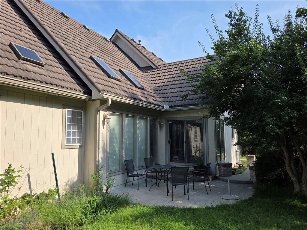 6095 Westwood Court — photo 5