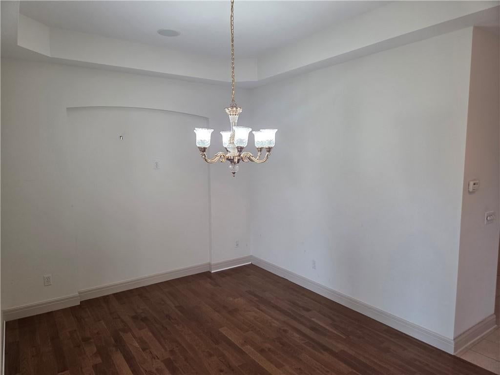 6095 Westwood Court — photo 10
