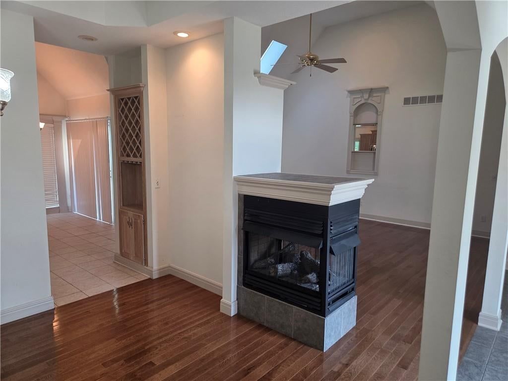 6095 Westwood Court — photo 11