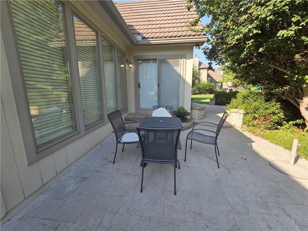 6095 Westwood Court — photo 18